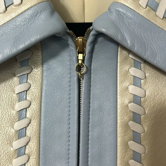 ST JOHN SPORT LEATHER PEARL &LIGHT BLUE JACKET LARGE - Picture 2 of 9